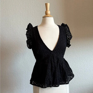 NWOT  Francesca’s Eyelet Blouse
